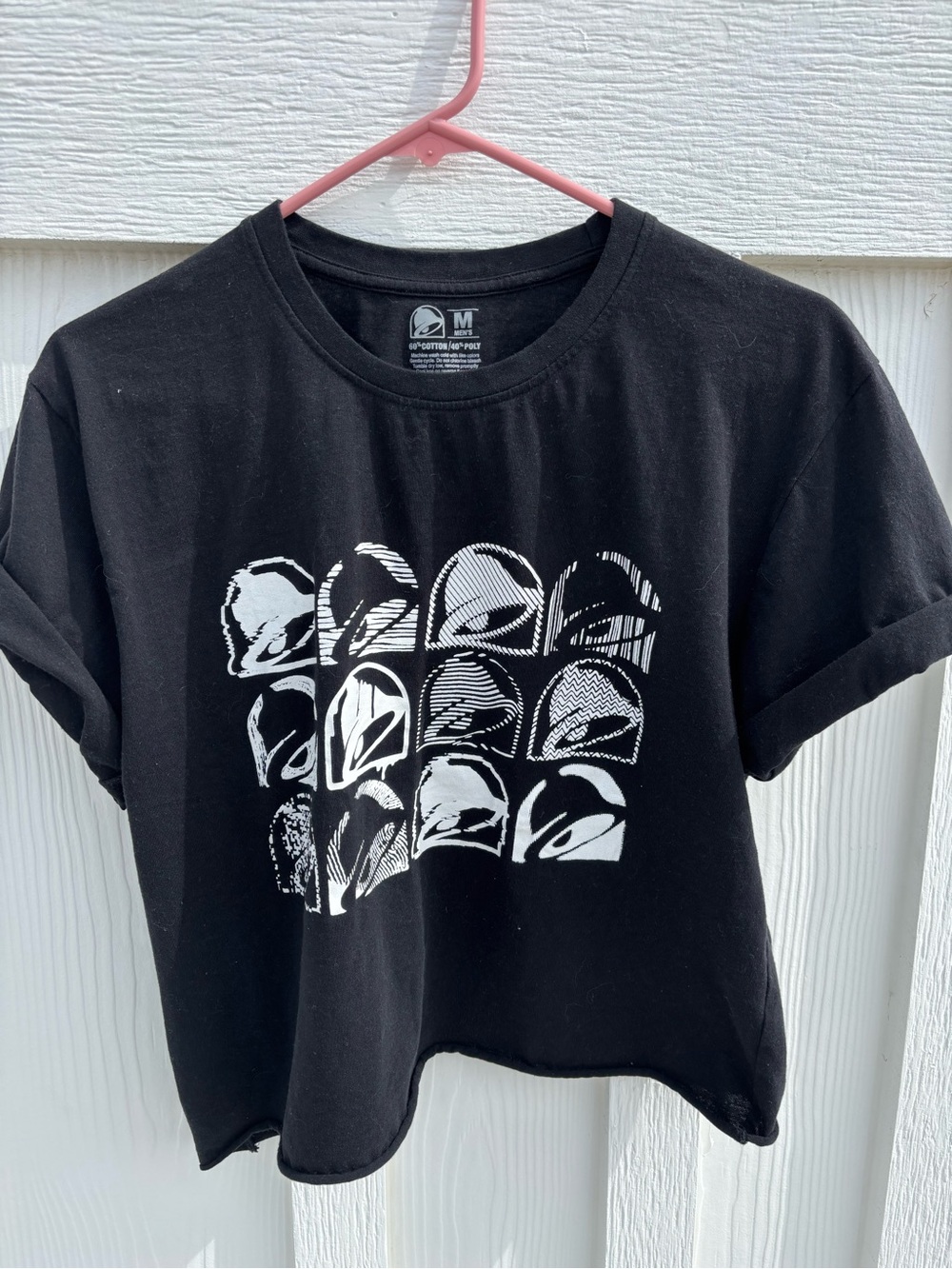 🌮 Taco Bell Black Short Sleeve Logo Graphic Crop Tee